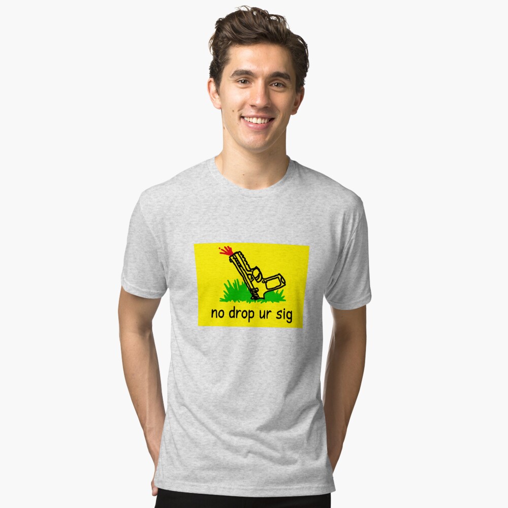 Vista previa del artículo con la obra «Camiseta de tejido mixto», diseñado y vendido por PAPK.