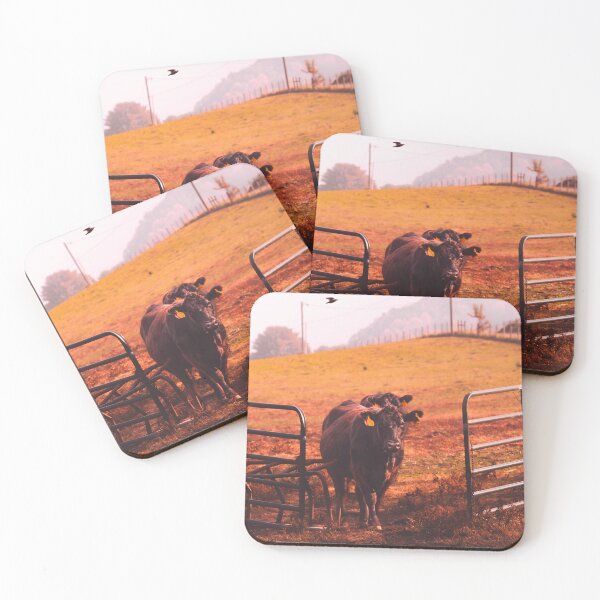 Item preview, Coming To The Barn designed and sold by Jim Love.