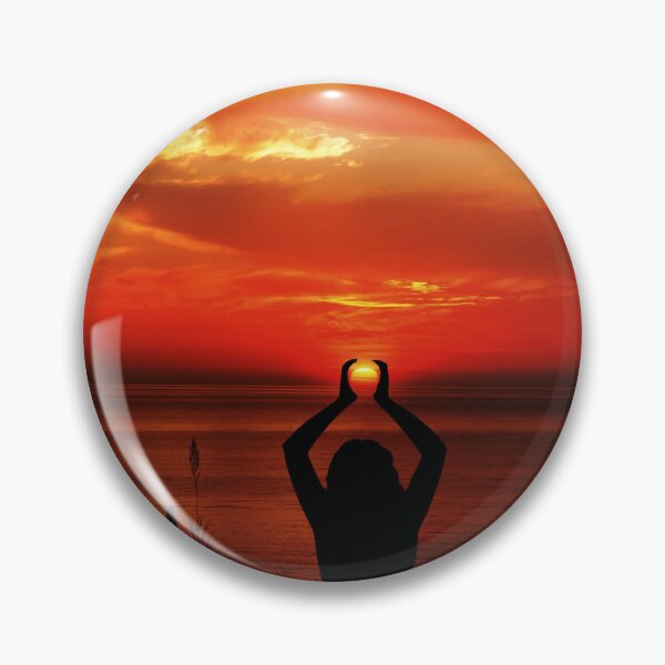 Artikelvorschau, Surya Yoga Umarmung unter feurigem Himmel entworfen und verkauft von SuryaSolSun.