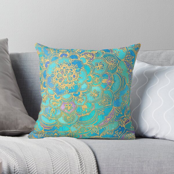 https://ih1.redbubble.net/image.575276888.8684/throwpillow,small,600x-bg,f8f8f8-c,0,120,600,600.u2.jpg