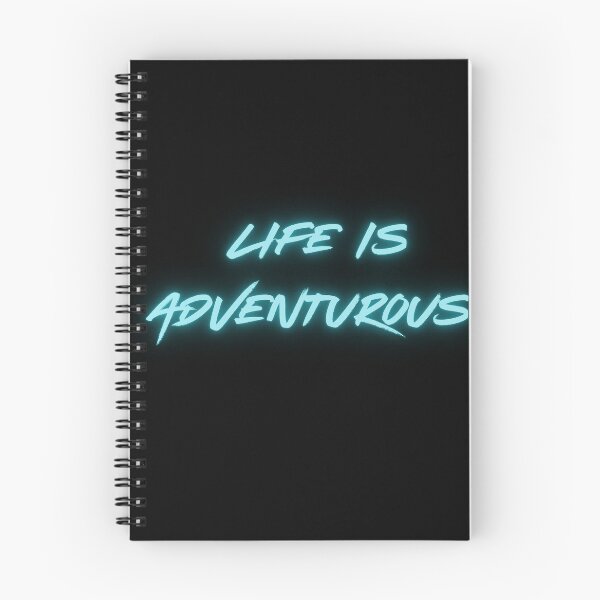 Aperçu de l'œuvre La vie est aventureuse et merveilleuse, texte d'affirmation de super-héros bleu créée et vendue par Melan Designs.