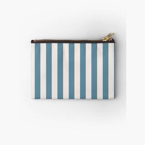 Aperçu de l'œuvre Rayures bleues nautiques créée et vendue par latheandquill.