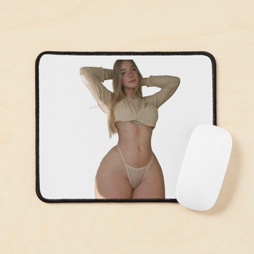 Curvy Blondy (Blanche) Sticker