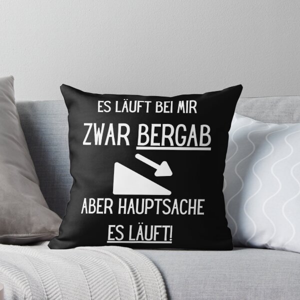 Artikel-Vorschau von Es läuft bei mir zwar bergab, aber hauptsache es läuft! | Wortspiel Deutsch Humor Spuch Meme Shirt, designt und verkauft von ManuelMuse.