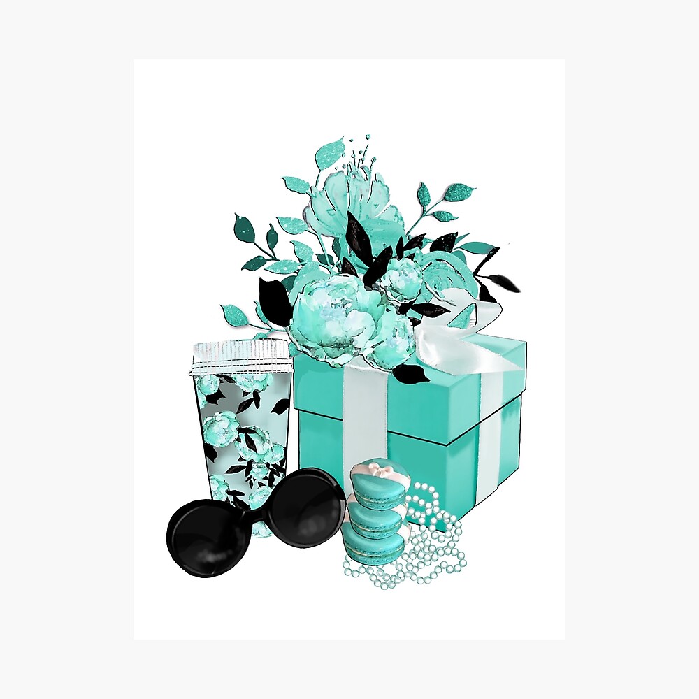 Audrey Hepburn Accessories Set Breakfast at Tiffany's Box Poster