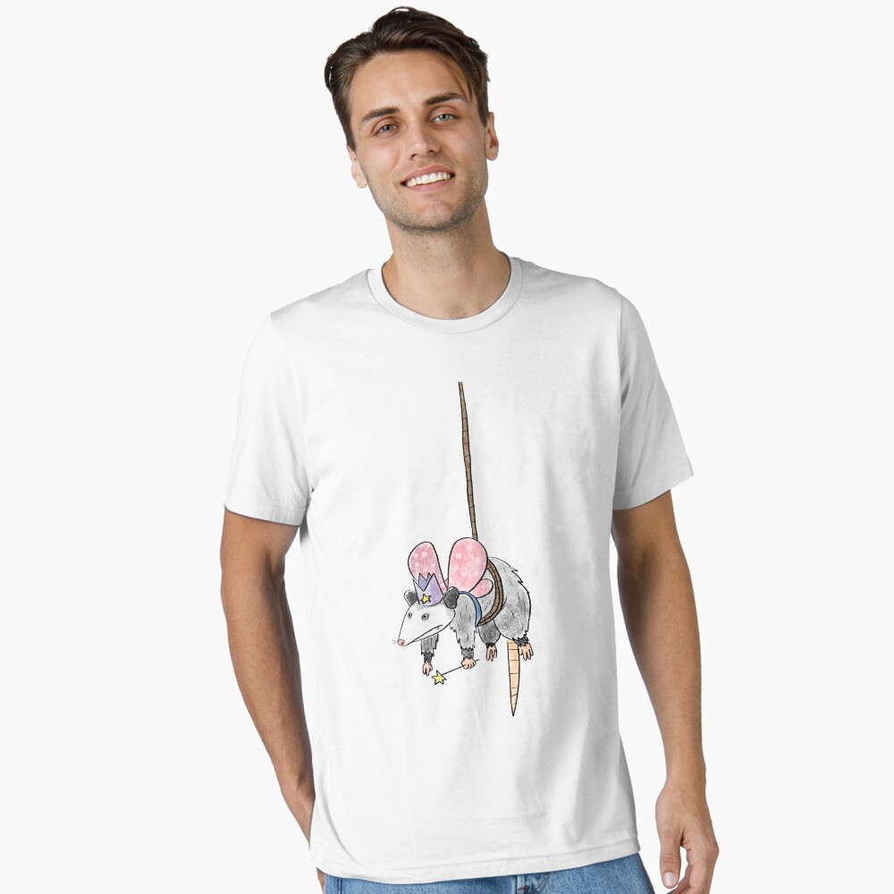 Aperçu de l'œuvre T-shirt essentiel créée et vendue par Cinnabees.