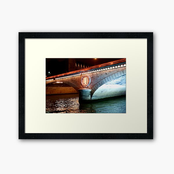 Artikel-Vorschau von Pont au Change - Paris, designt und verkauft von VanillaBearArt.