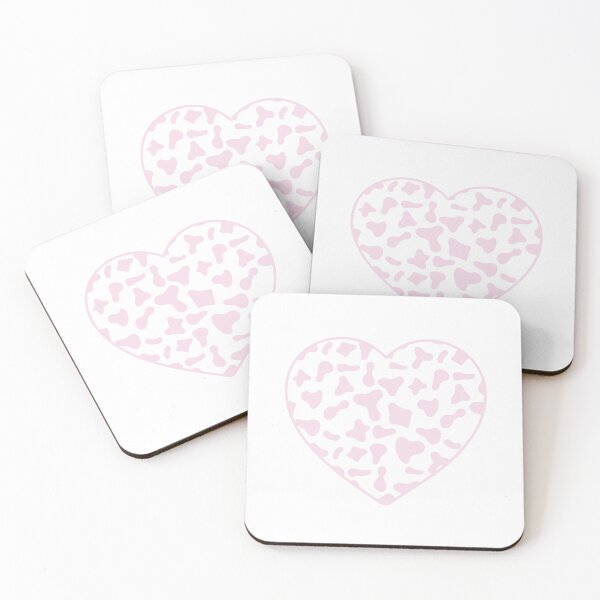 Aperçu de l'œuvre Motif vache rose sur peau de vache blanche | Cœur en peau de vache blanche créée et vendue par PatternPen.