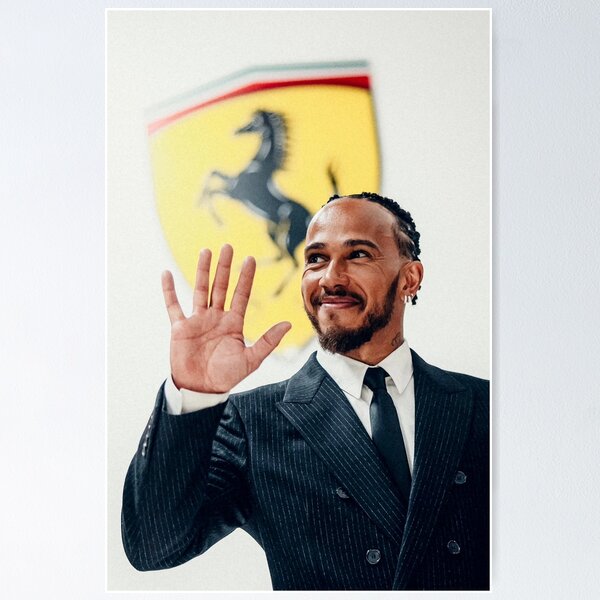 Artikel-Vorschau von Lewis Hamilton im Scuderia Ferrari, designt und verkauft von Not Hugo.