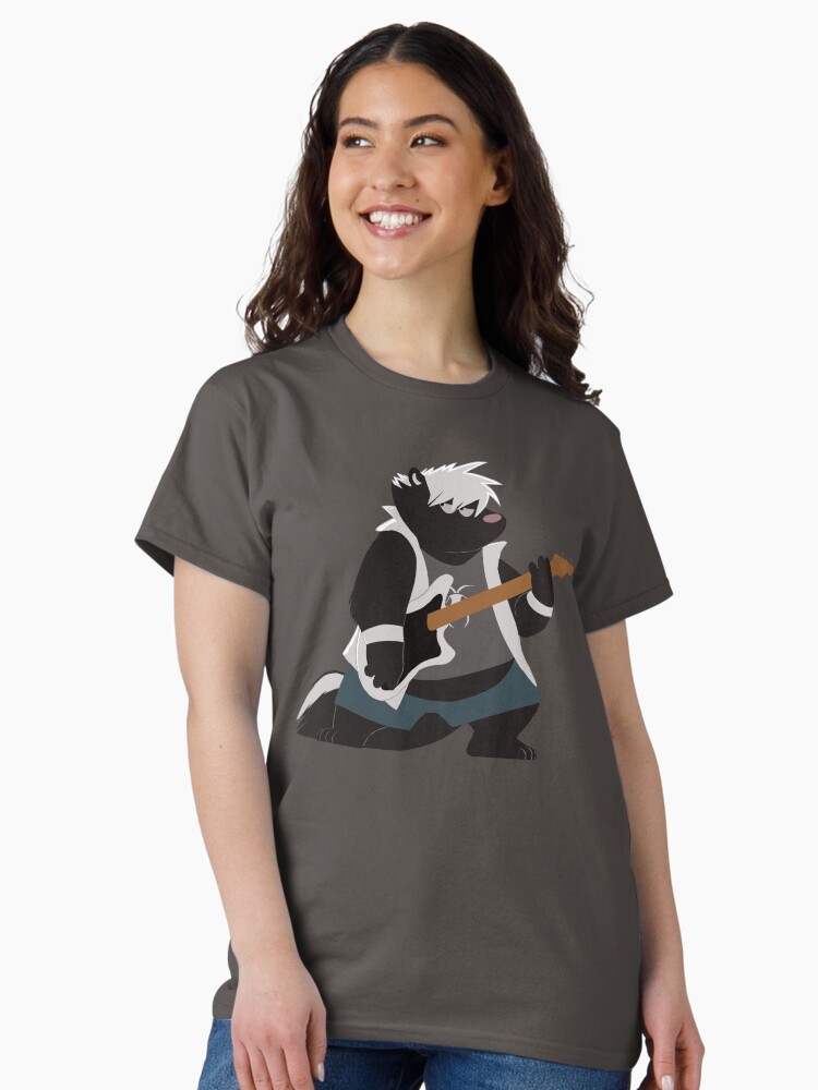Thumbnail 2 von 7, Classic T-Shirt, Gunther Skunk Bassist designt und verkauft von RodneyBearArts.