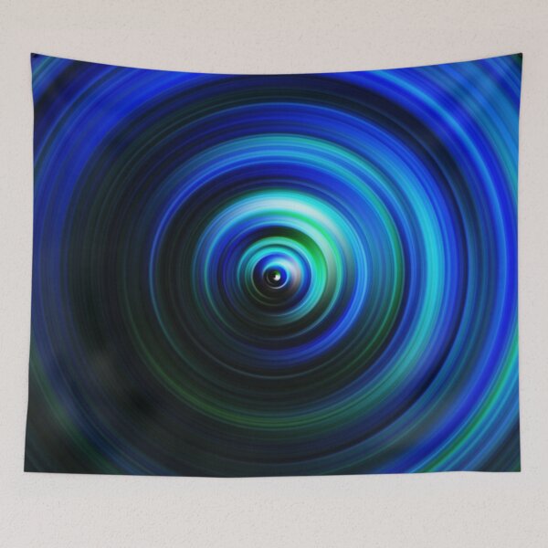 Aperçu de l'œuvre Espace lointain : illustration d'une galaxie spirale bleu foncé créée et vendue par Patternair.