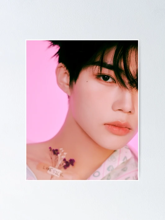 zb1 gunwook - doctor doctor concept photo - zerobaseone