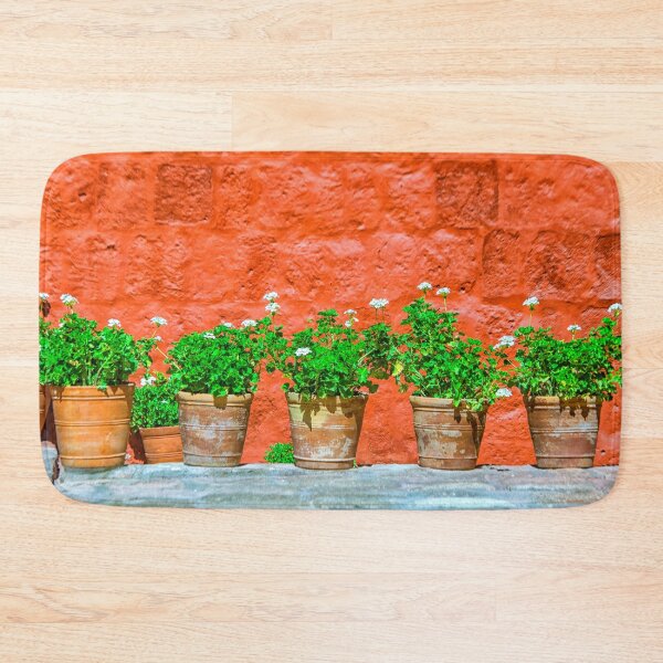 Item preview, Geranium plants in pots designed and sold by Photopat.