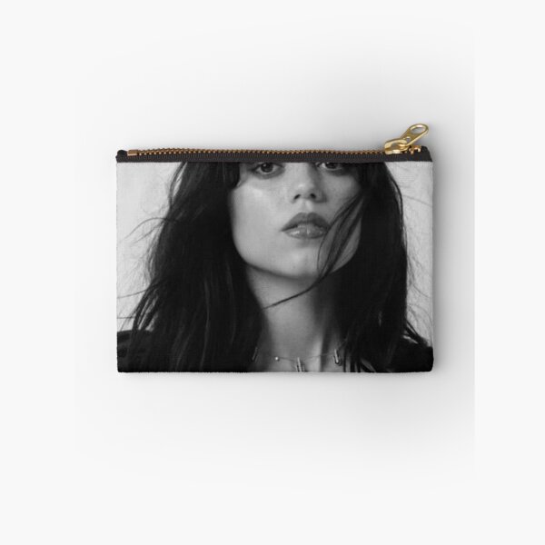 Artikelvorschau, jenna ortega bw entworfen und verkauft von sarzerdesigns.