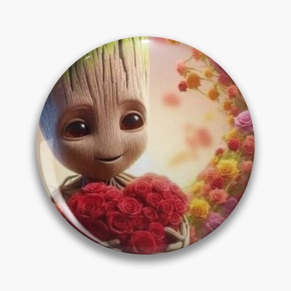 Artikelvorschau, Groot hält ein rotes Rosenherz auf seiner Brust entworfen und verkauft von Helene-Creation.