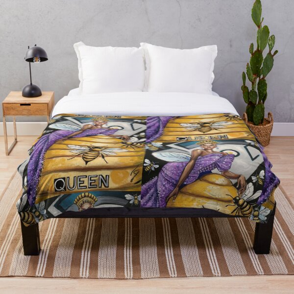 Item preview, Matar reinas - Abeja reina designed and sold by CanvasCarousel.