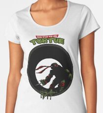 This is not a Turtle (Ceci n'est pas une Tortue) - Raph Women's Premium T-Shirt