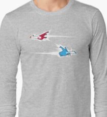 Latios & Latias crossing paths Long Sleeve T-Shirt