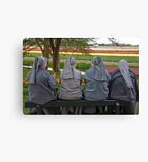 Nuns at Keukenhof Gardens Leinwanddruck
