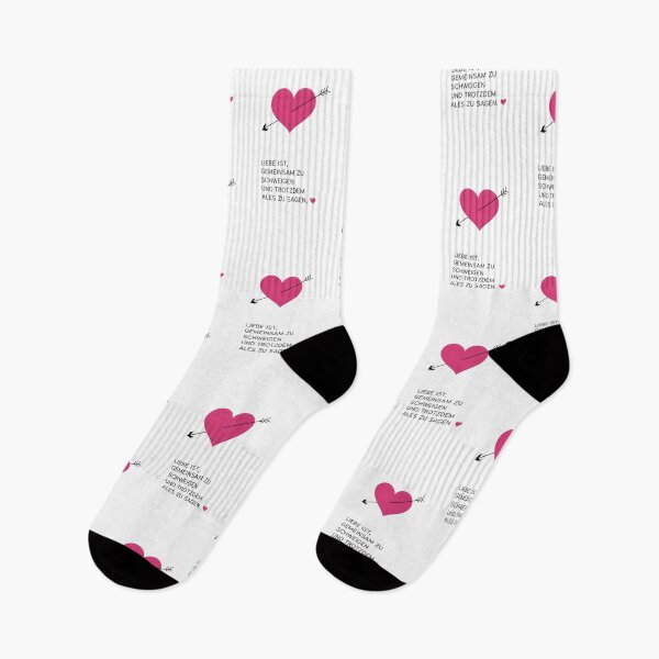 Artikelvorschau, Liebe ist… gemeinsam zu schweigen entworfen und verkauft von DZ-Merch.