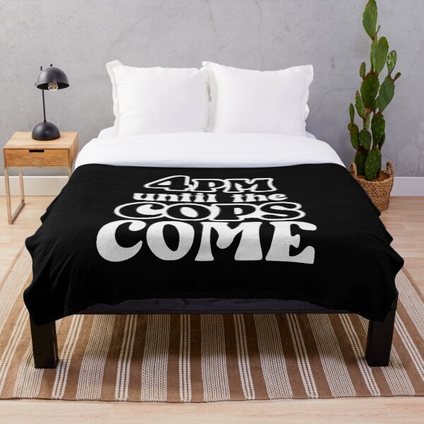 Item preview, 4:00 p. m. en Doug's Black Ver designed and sold by graphicsbuddy.