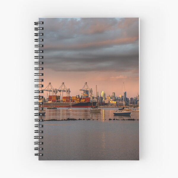 Artikelvorschau, Sonnenuntergang über Melbourne, Williamstown entworfen und verkauft von Kate Powick.