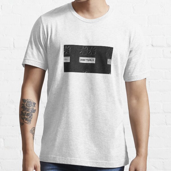 Frances Ha "UNDATEABLE" Essential T-Shirt