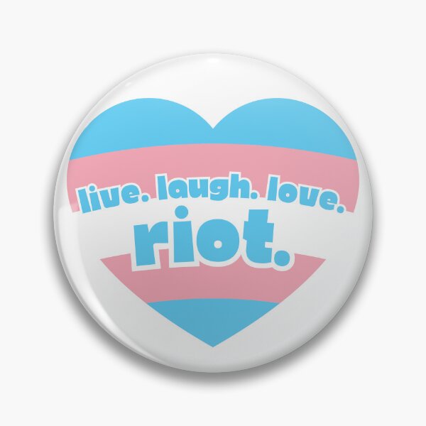 Artikelvorschau, Lebe. Lache. Liebe. Riot. Trans Pride Flag Herz Blau - LGBTQIA+ Aktivist entworfen und verkauft von Kristalin Glass.