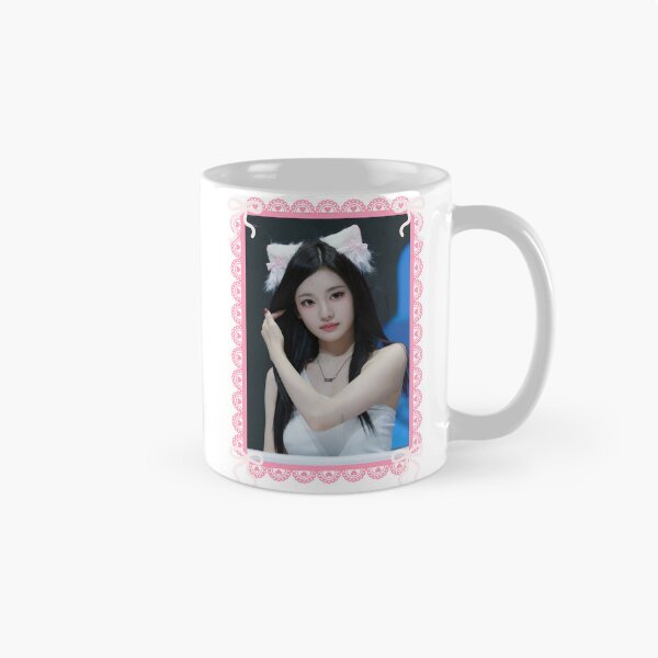 Item preview, Kpop AESPA Ning Ning Coqueta con orejas de gato designed and sold by StarBunnyDesign.