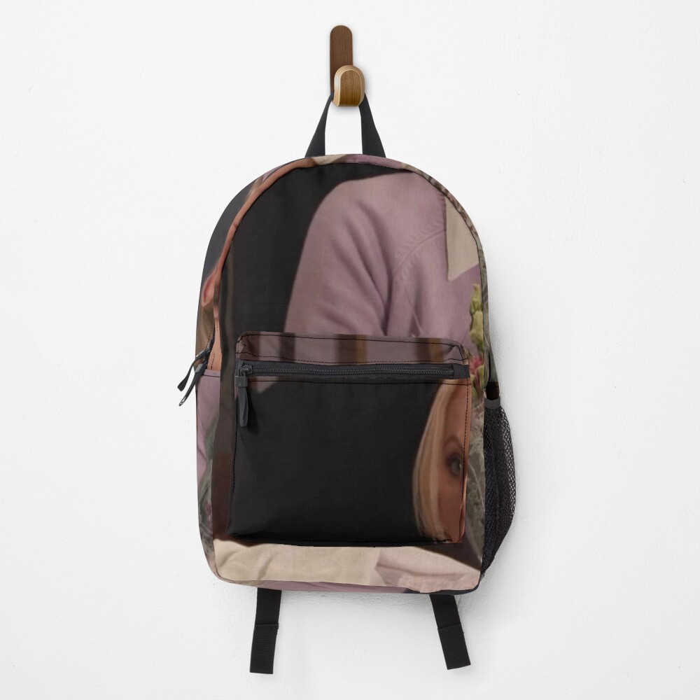 Vista previa del artículo con la obra «Mochila», diseñado y vendido por R-uby.
