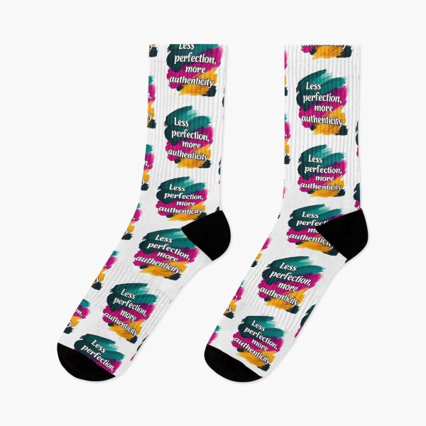 Artikelvorschau, Abstrakte Pinselstriche Weniger Perfektion Mehr Authentizität Fette kreative Typografie Blaugrün Magenta Senfgelb Lebendige Farben Feiern Individualität Künstlerisch entworfen und verkauft von zoughlal.