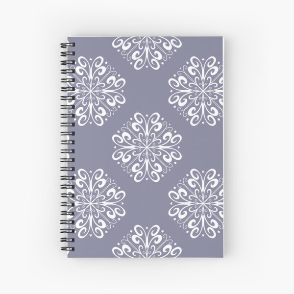 Aperçu de l'œuvre Élégance vintage – Motif floral Cottagecore gris lavande créée et vendue par The Mystical Quirk.