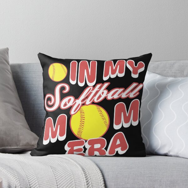 Item preview, En la era de mi mamá de softbol designed and sold by Double7Designs.