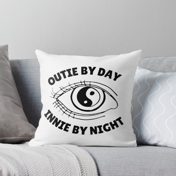 Artikelvorschau, Outie bei Tag, Innie bei Nacht – Ich trenne mich von Yin und Yang – Parodie entworfen und verkauft von impressionofmel.