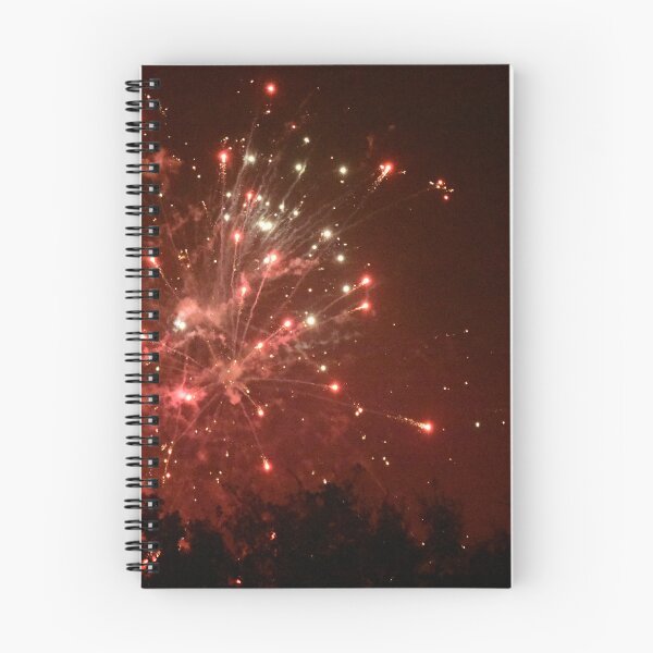Artikelvorschau, Silvester 2025 Feuerwerk entworfen und verkauft von MercerImages.