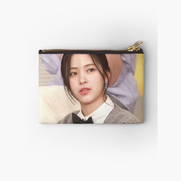 Artikelvorschau, ITZY GOLD IMAGINÄRER FREUND RYUJIN MIDZY entworfen und verkauft von Valereekmerch.