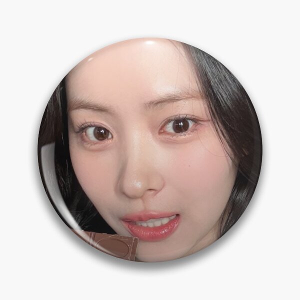 Item preview, ITZY GOLD IMAGINARY FRIEND RYUJIN MIDZY designed and sold by Valereekmerch.