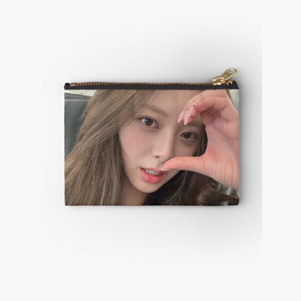 Item preview, ITZY GOLD IMAGINARY FRIEND YUNA MIDZY designed and sold by Valereekmerch.