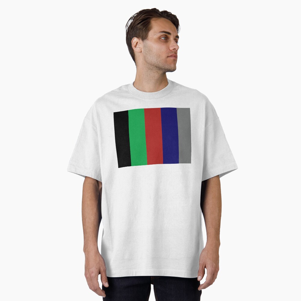 Aperçu de l'œuvre T-shirt oversize créée et vendue par Melissa-A-Art.