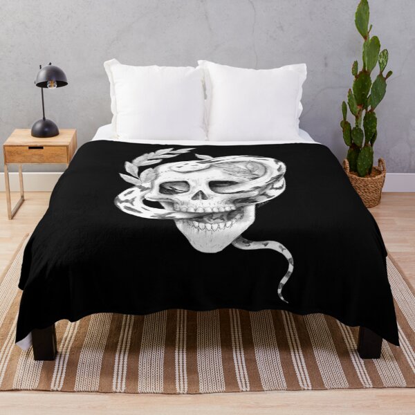 Item preview, Snake skull designed and sold by lucamendieta.