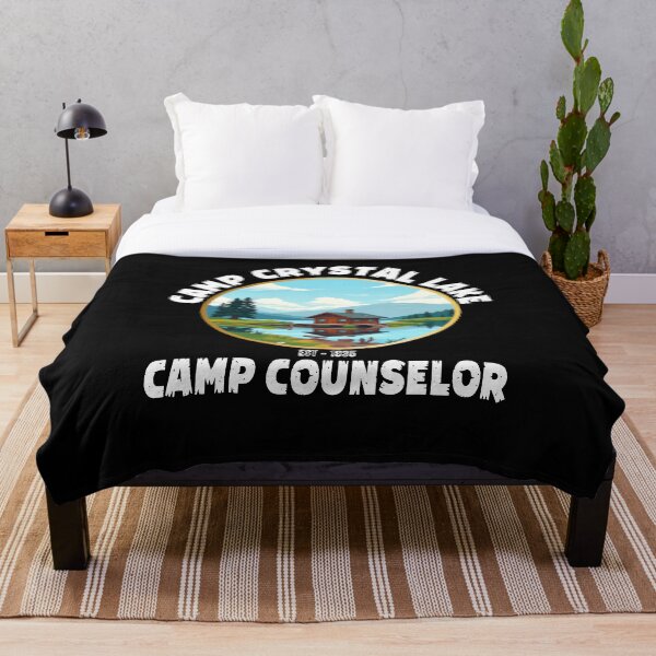 Item preview, Consejero del campamento de aventuras de Crystal Lake designed and sold by Smix Pixels.
