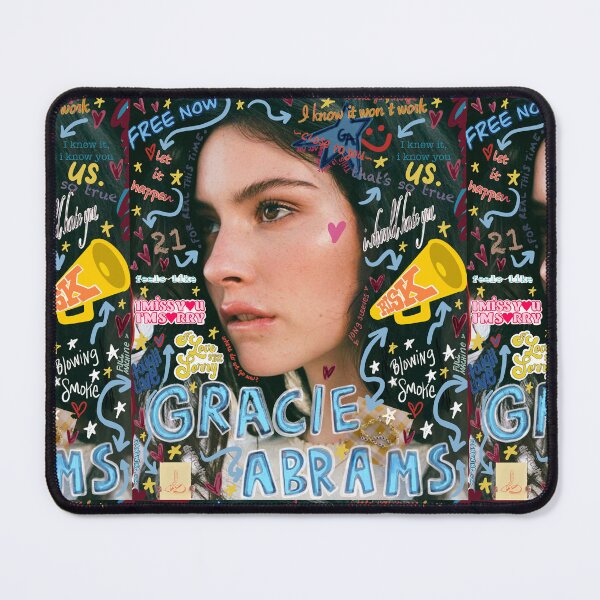 Aperçu de l'œuvre Collage de chansons de Gracie créée et vendue par harper avery.