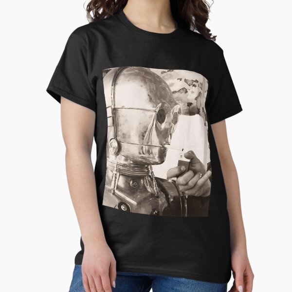 Vista previa del artículo con la obra «C-3Po fumando un cigarrillo», diseñado y vendido por maeand-art.