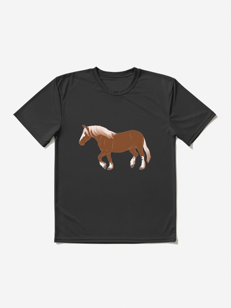 Aperçu 2 sur 7. T-shirt respirant avec l'œuvre Cheval Breton, dessin cheval alezan, cheval de trait, races de chevaux de la France créée et vendue par WebEquitation.