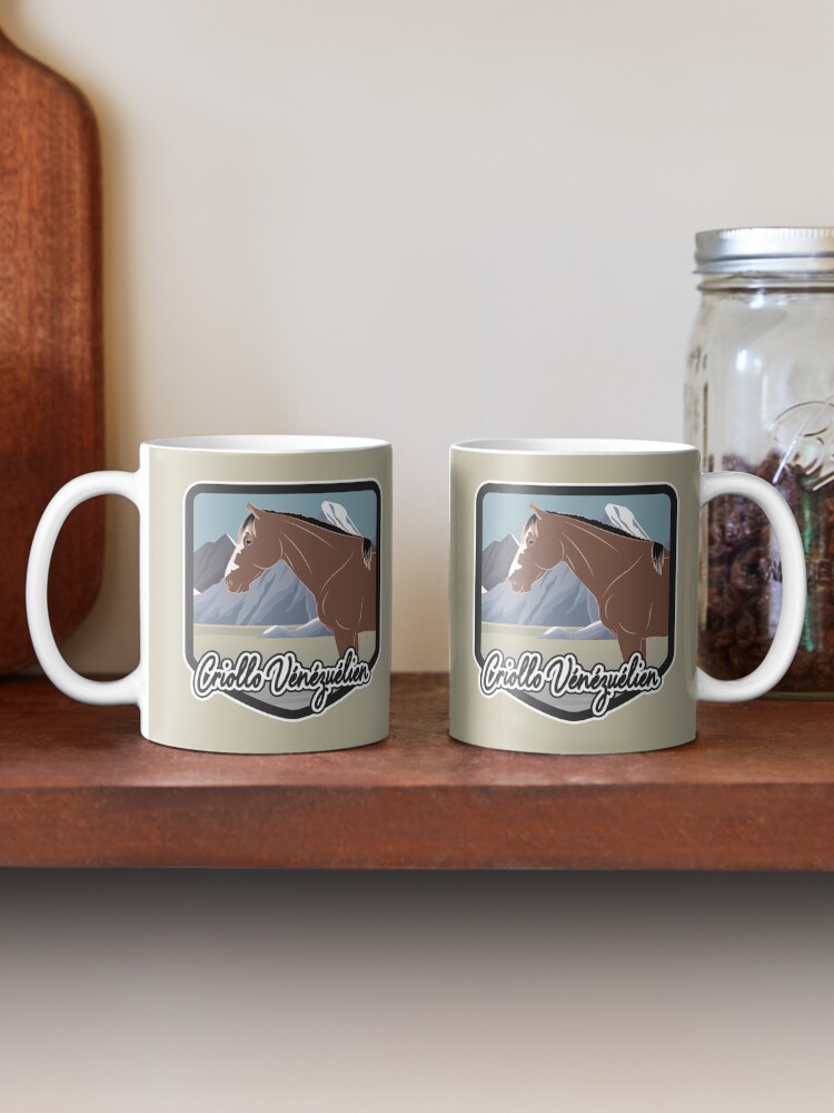Aperçu 2 sur 6. Mug à café avec l'œuvre Cheval Criollo Vénézuélien, blason et armoirie cheval rouanné, cheval d'allure, races de chevaux du Venezuela créée et vendue par WebEquitation.