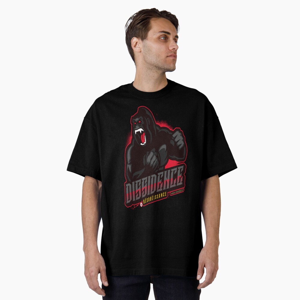 Aperçu de l'œuvre T-shirt oversize créée et vendue par Vinidal.