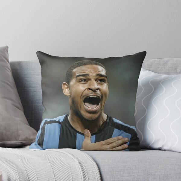 Artikelvorschau, Adriano #10 Inter Mailand Fußballfotografie entworfen und verkauft von Not Hugo.