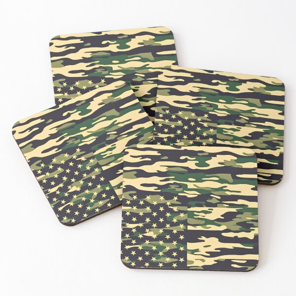 Artikelvorschau, Umgedrehtes, beunruhigtes Camouflage-Design mit amerikanischer Flagge im Militärstil entworfen und verkauft von CamouflageLab.