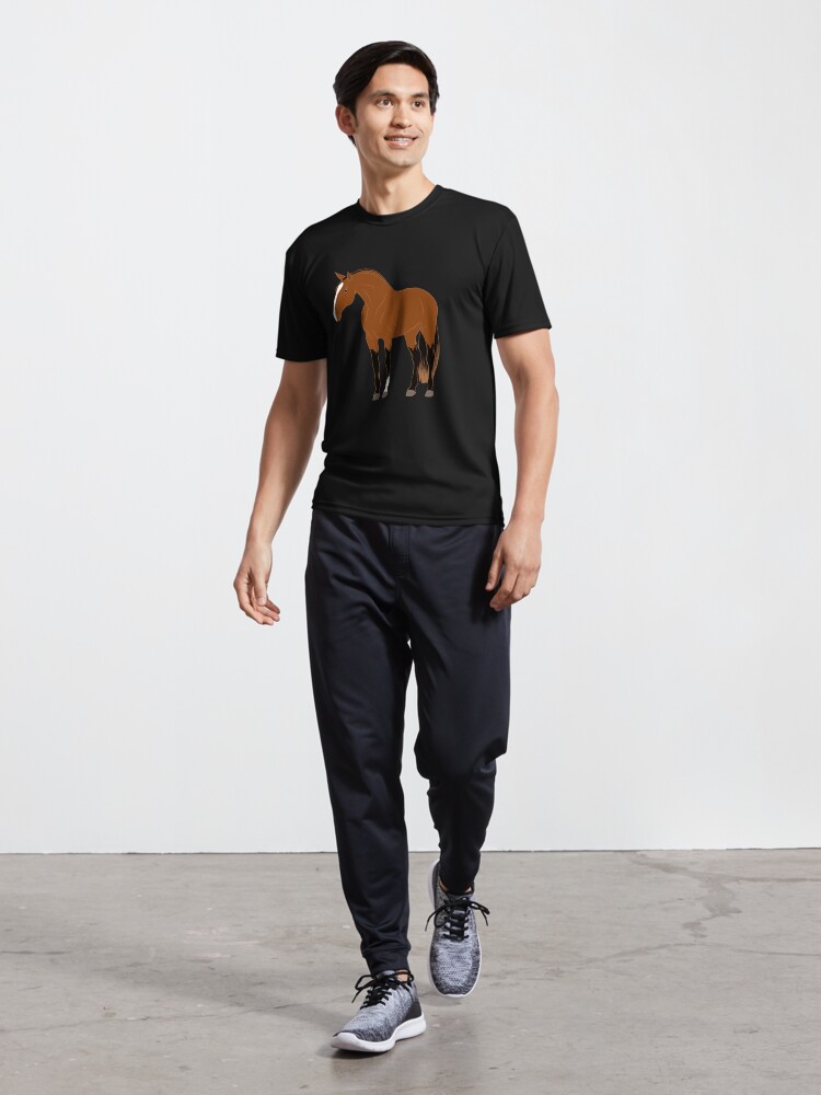 Aperçu 5 sur 7. T-shirt respirant avec l'œuvre Cheval Alter Real, dessin cheval bai, cheval ibérique, races de chevaux du Portugal créée et vendue par WebEquitation.