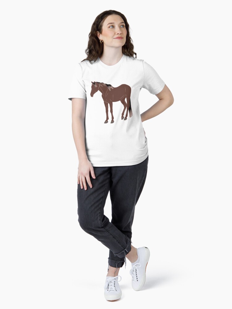 Aperçu 4 sur 7. T-shirt essentiel avec l'œuvre Cheval Aénos, dessin cheval rouanné, cheval de petite taille, races de chevaux de la Grèce créée et vendue par WebEquitation.